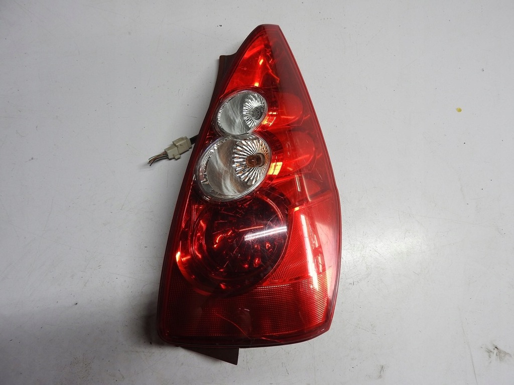фото №1, Mazda 5 08 лампа правый задняя