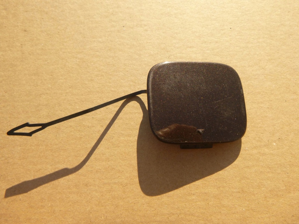 фото №1, Mercedes b-klasa w246 заглушка фаркоп hak бампер задня a2468851022