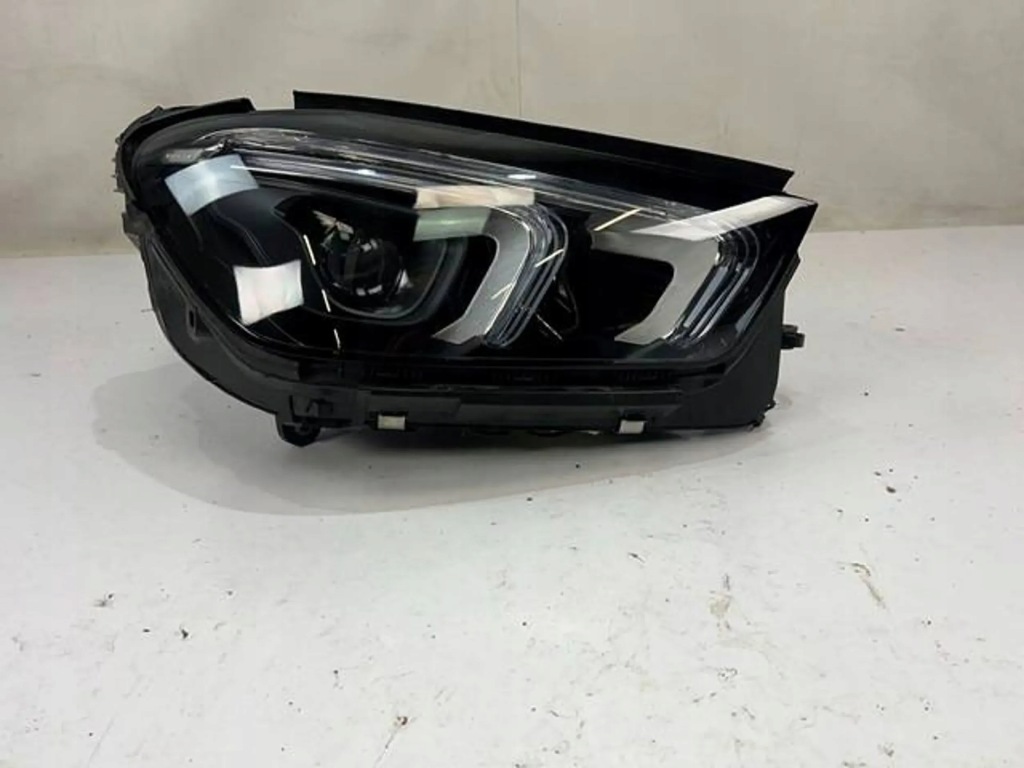 Mercedes w167 gle фара full led права a1679069604 performance Зі Шроту