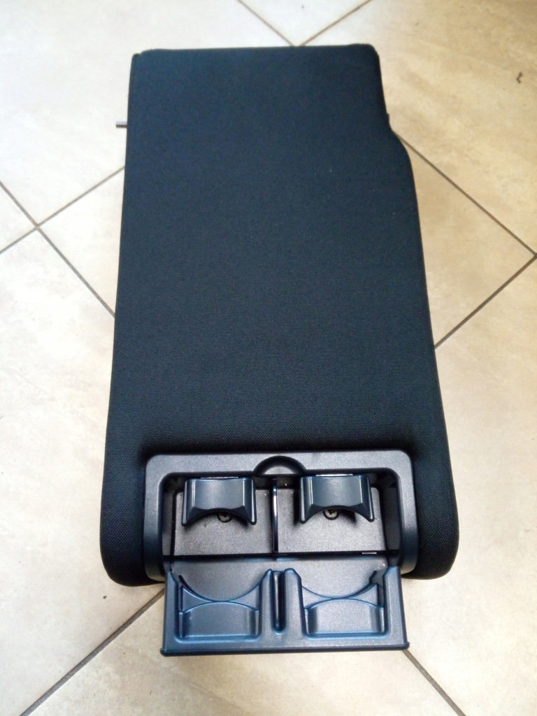 фото №1, Підлокітник сидіння задній toyota avensis t25 hb oryg.