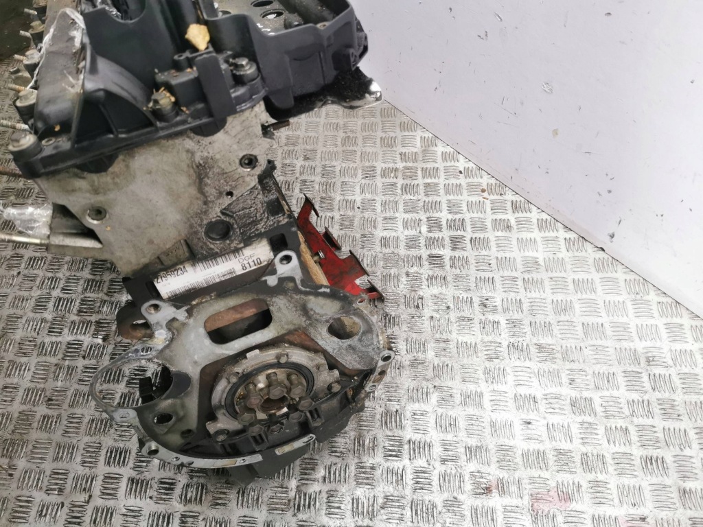 Двигун bmw 5 e39 dgf Оригінал