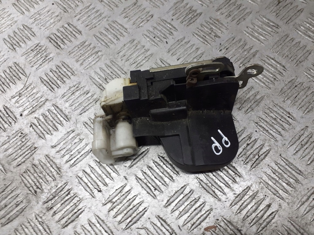 Купить Замок дверь центральный правый перед alfa romeo 147