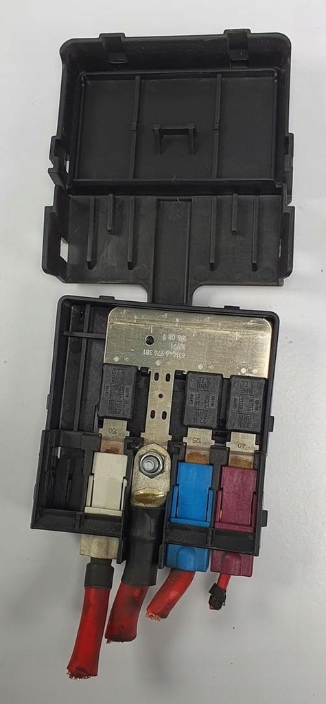 фото №1, Коробка предохранителей mini cooper r56 9136723 10688710