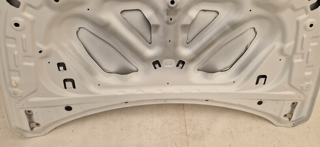 фото №9, Renault scenic v 5 e-tech капот