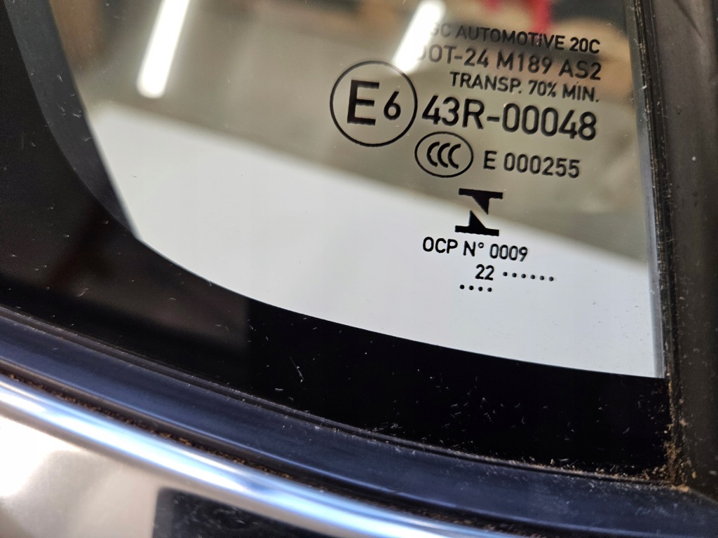 фото №2, Стекло дверь правая задняя opel corsa f 2022 rok хром