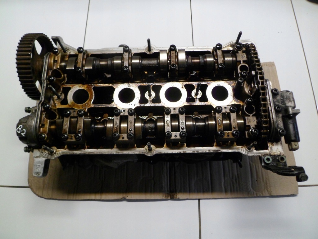 фото №1, Audi tt 1.8t bam головка 06a103373as