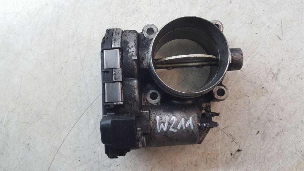 фото №1, Дроссельная заслонка mercedes w211 2,2 cdi