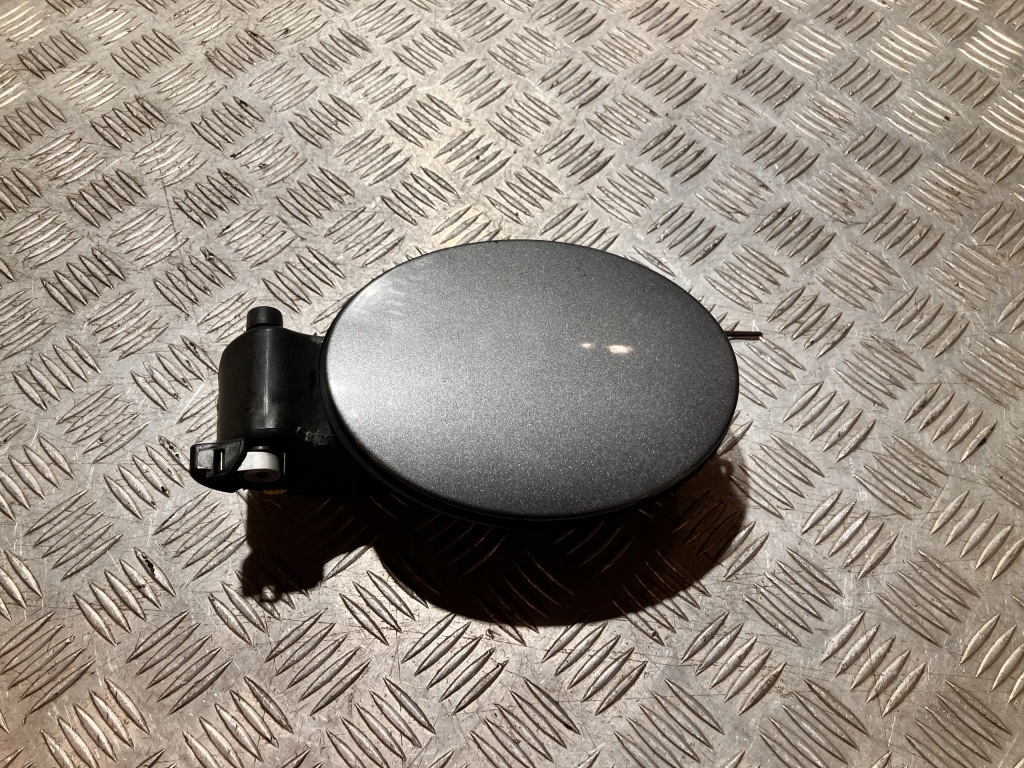 Купить Крышка заливной топлива mercedes slk slc r172 2015- лак 992