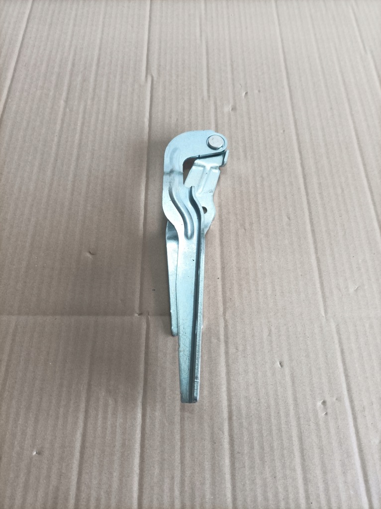 фото №1, Volkswagen оригінальний номер 5g0823302b петля, кришка відсік двигуна