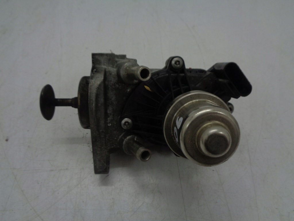 Купити Bmw f10 f11 f15 f20 f21 f30 клапан egr 8513132