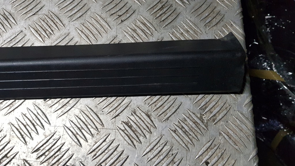 фото №11, Mercedes w203 молдинг порог левая правая coupe