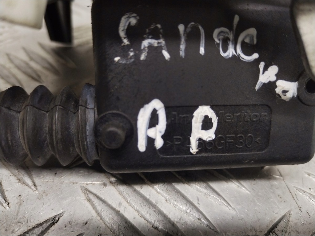 фото №6, Замок дверь правый перед dacia sandero