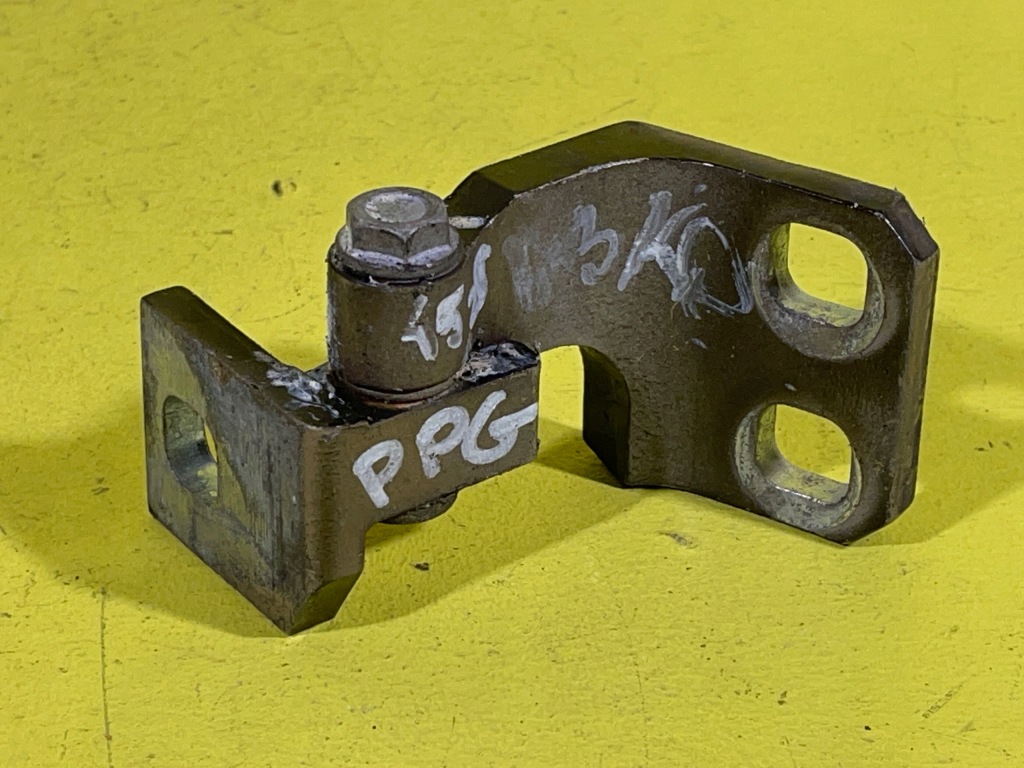 Купити Alfa romeo giulietta - петлі двері - правий перед góra