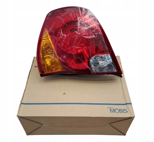 фото №1, Оригинал лампа правый задняя 92402-257 hn0184063 hyundai accent