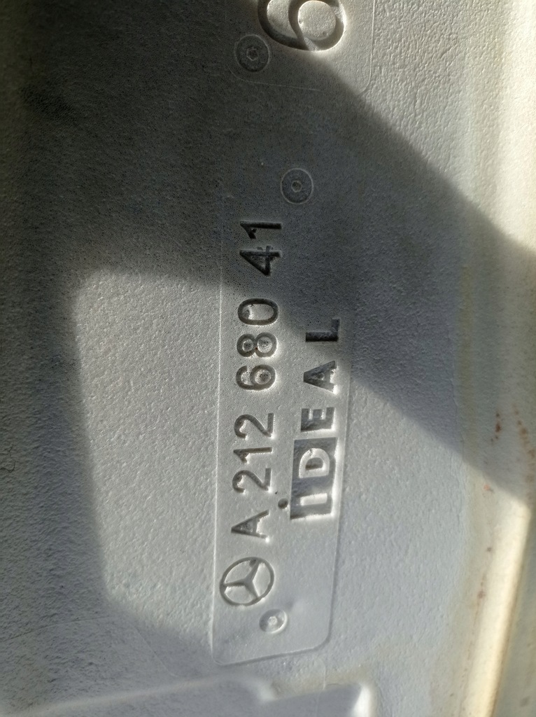 фото №6, Mercedes w212 kombi обшивка коврик