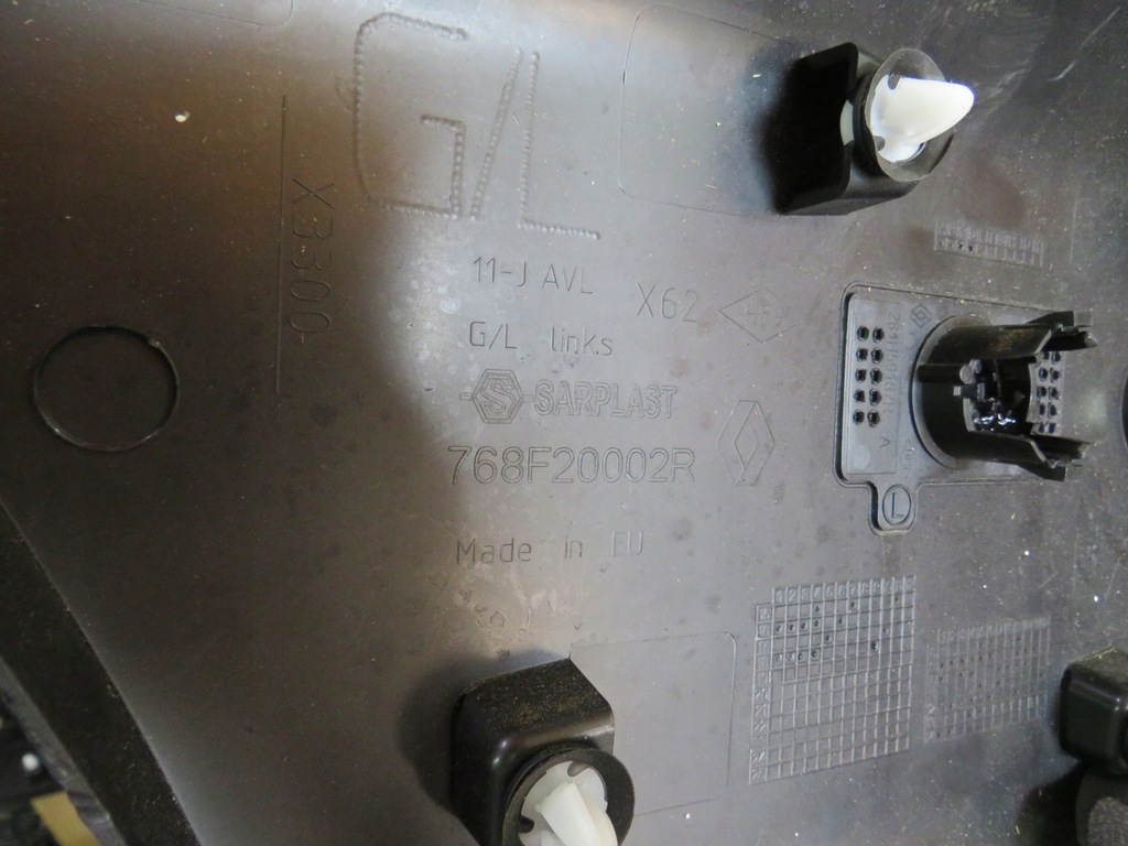 фото №2, Молдинг крила 768f20002r renault master 4 iv