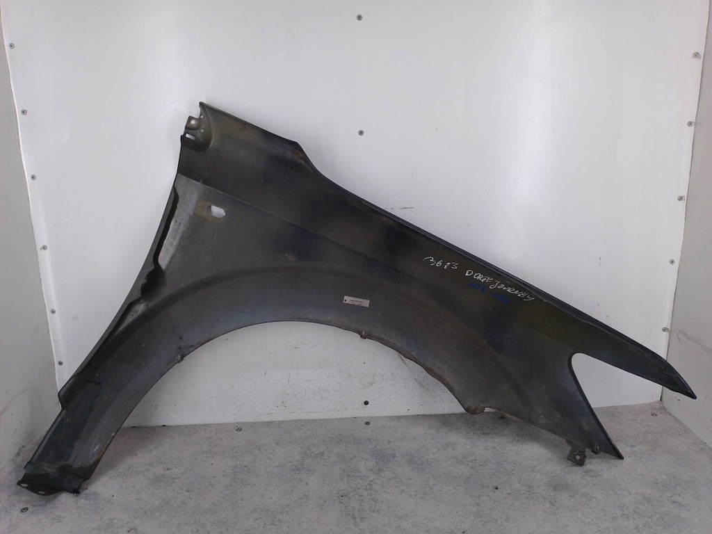 Крило ліве перед dodge journey pxr Зі Шроту