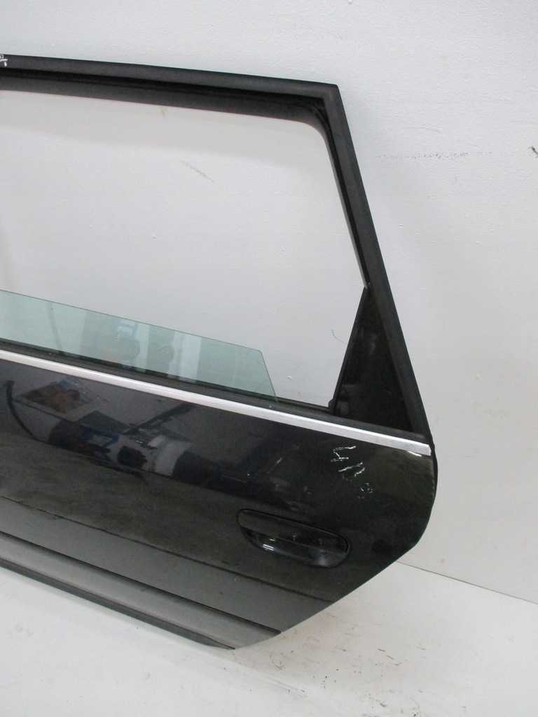 фото №5, Двері ліва задні audi a6 4b9 kombi