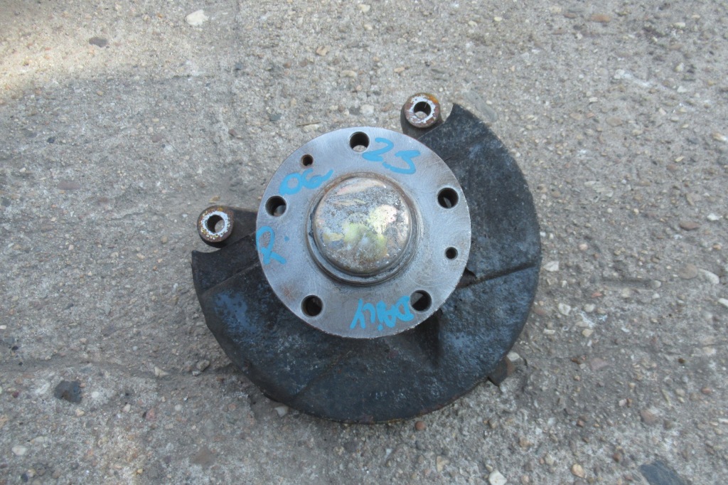 фото №1, Iveco daily 06r 2.3 hpi поворотний кулак ступиця права