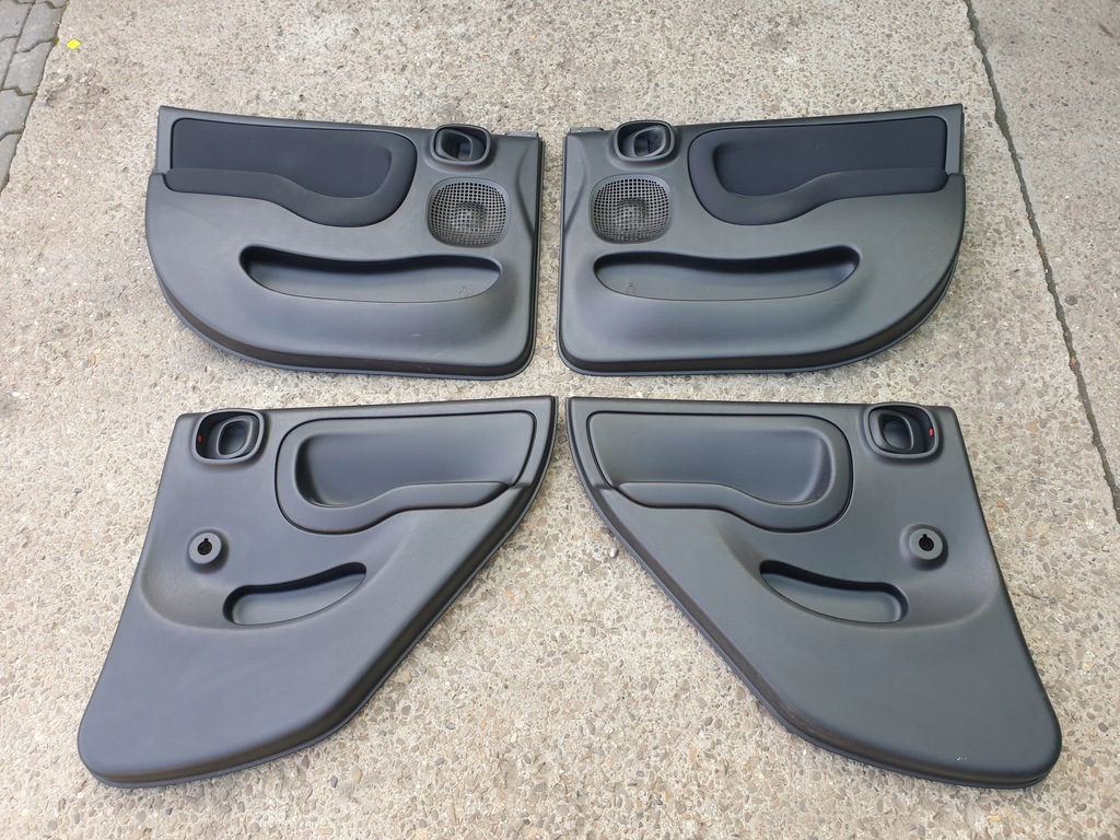 фото №1, Обивка обшивки na дверь fiat panda iii 2012- 5d