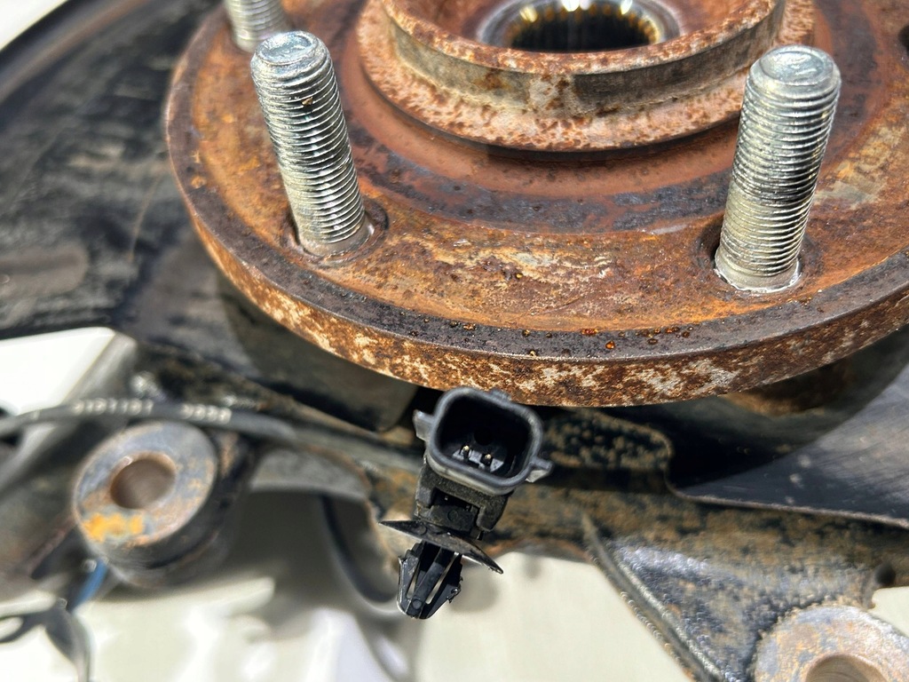 фото №7, Поворотный кулак ступица правая перед передняя nissan titan 2016r-