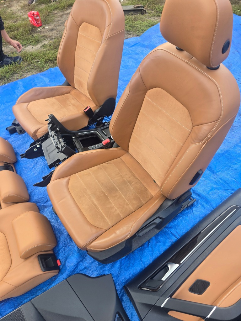 фото №10, Vw golf vii hb комплект сидінь обшивки wolfsburg edition