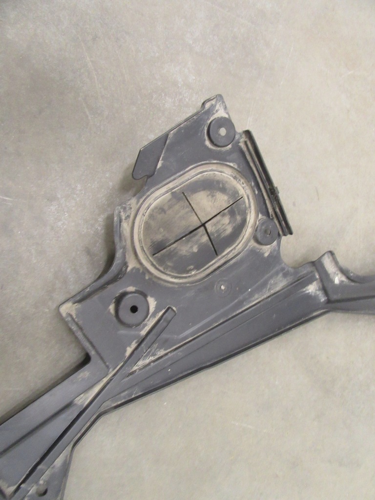 фото №9, Захист підвіска бака права bmw f39 x2 f48 x1