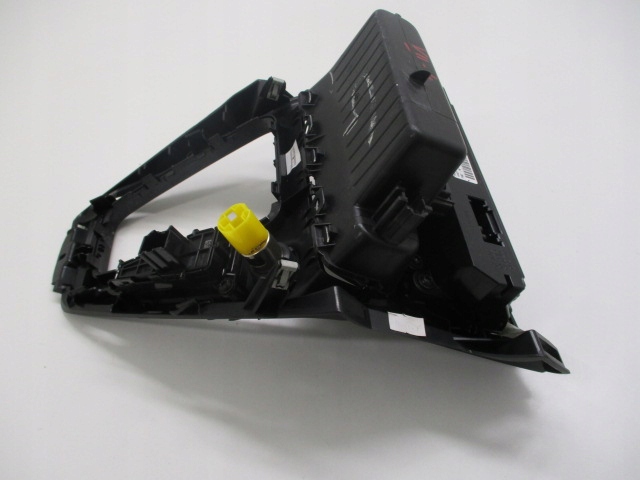 фото №9, Ford focus mk3 рамка панель кондиционера