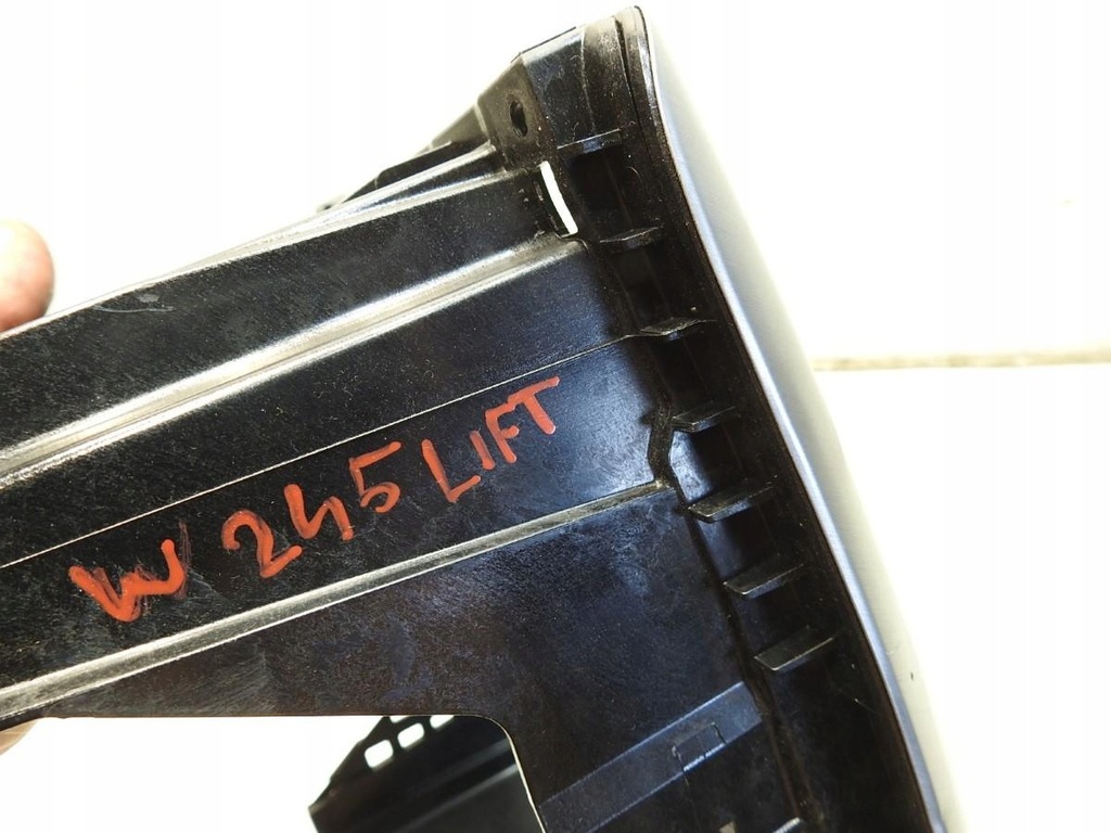 фото №2, Рамка защита радио mercedes b w245 lift