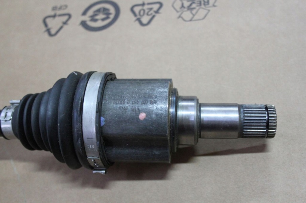 фото №4, Приводной вал перед правая vw up 1.0 benz