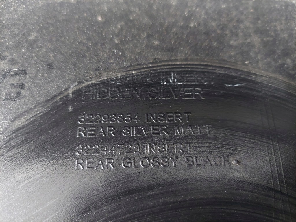 фото №9, Volvo xc40 бампер задняя 31449333 оригинал