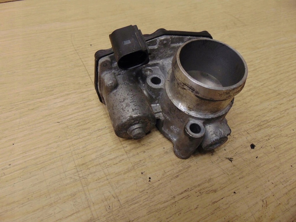 фото №1, Дроссельная заслонка ford fiesta mk7 1.6 бензин