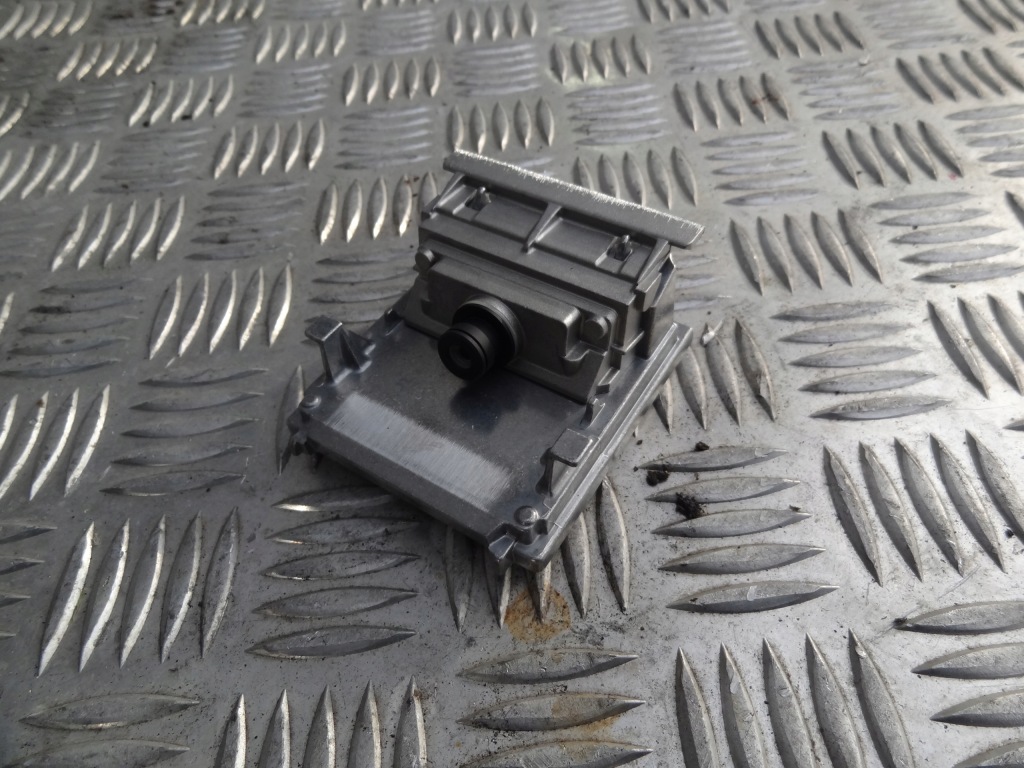 Купити Renault arkana 2023 камера асистент поперечина руху датчик 284628565r оригінал