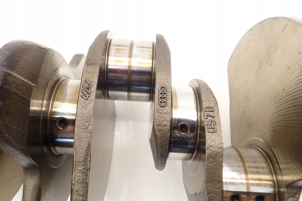 Купить Audi a8 d3 4.0 tdi v8 ase wał коленчатый вкладыши 057d