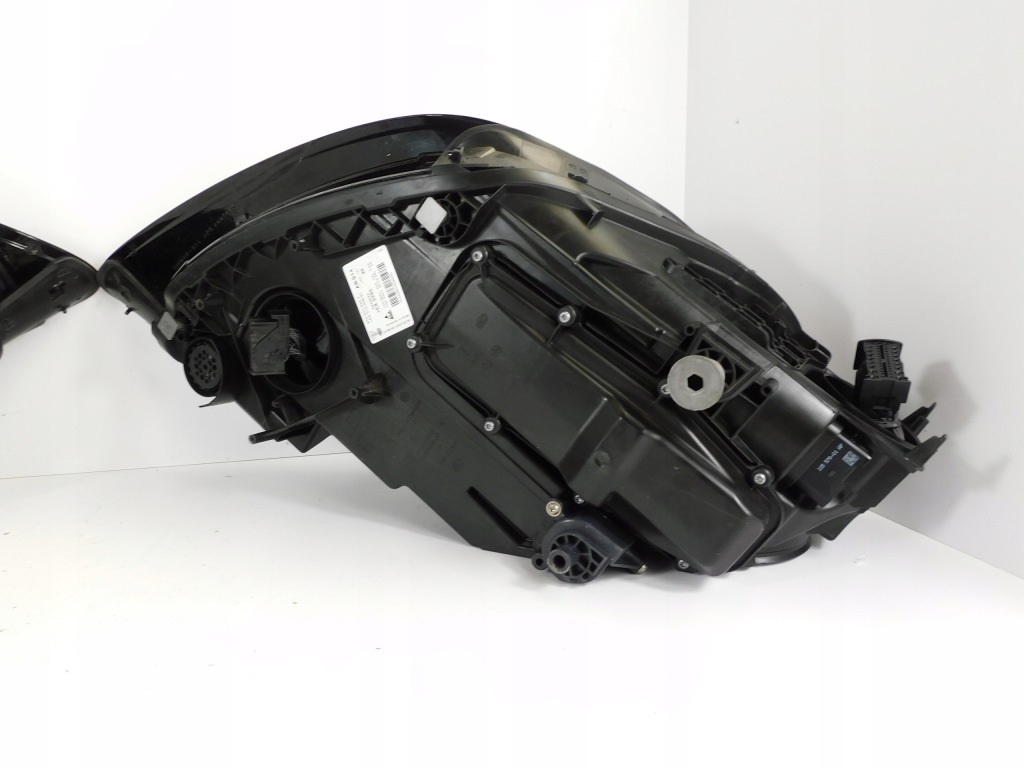 Porsche cayenne 9y фара правий ліва full led 9y0941034t 9y0941033t Доставка