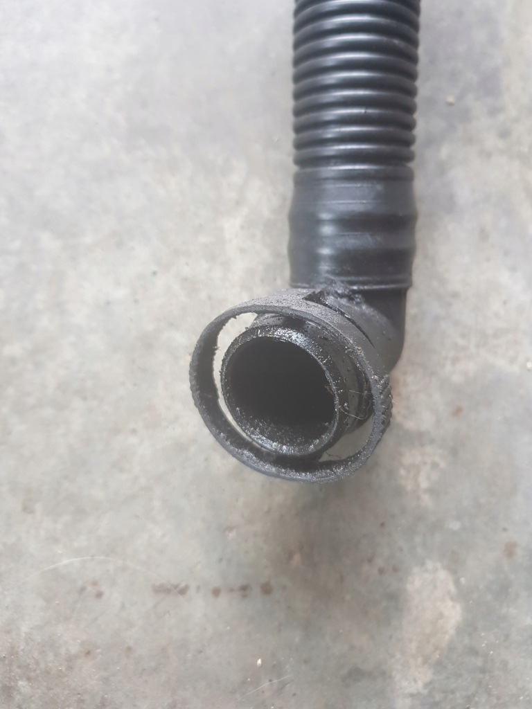 Actros mp4 трубка шланг заливної заливна горловина оливи з'єднувач Оригінал