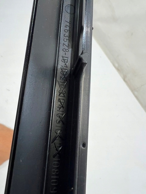 фото №7, Молдинг ущільнювач правий перед лобове bmw x5 g05 nowa оригінальний номер 7463528