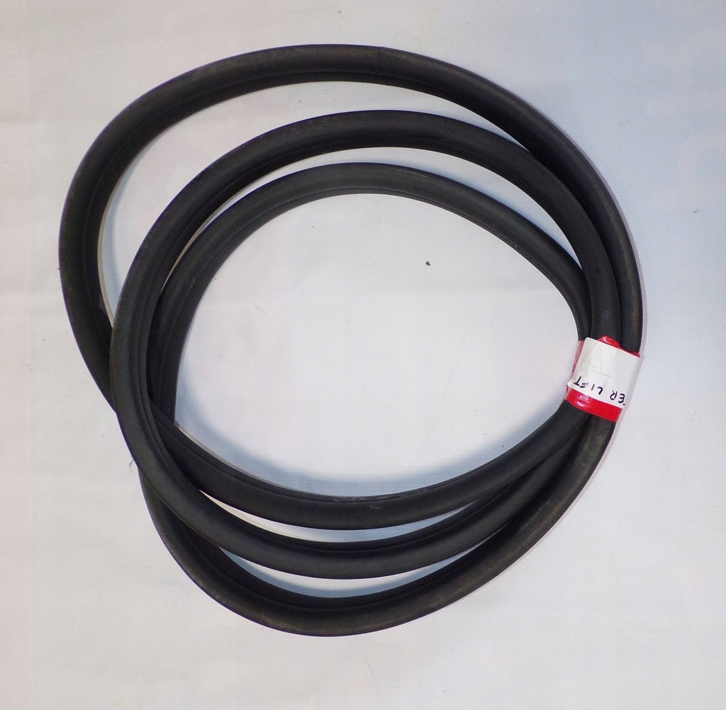 фото №1, Прокладка дверь левый задняя skoda roomster lift