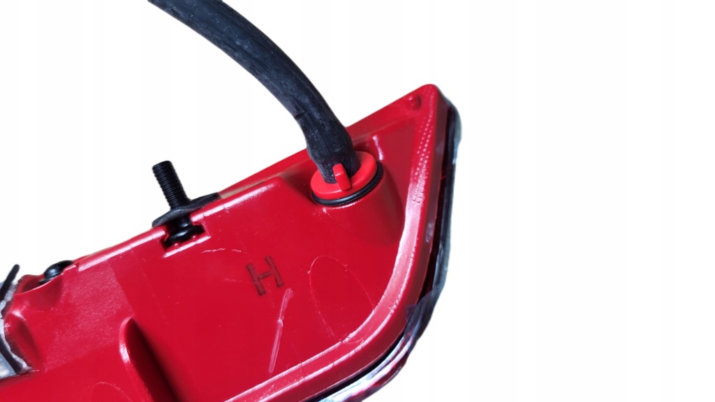 фото №12, Лампа свет 3 стоп + sprysk hyundai tucson iii i30 ii ceed ii оригинальный номер 92700-d7