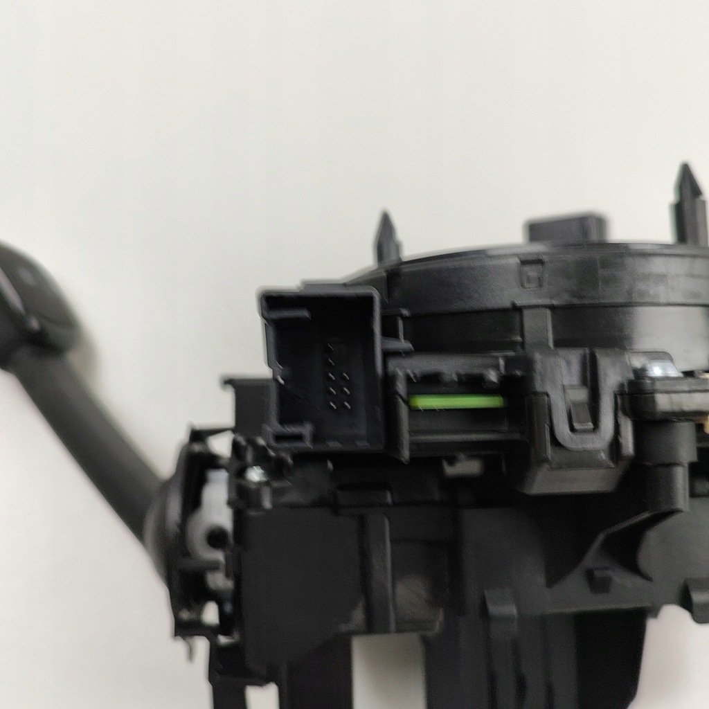 фото №7, Skoda karoq 2023 рычаг / переключатель поворотники