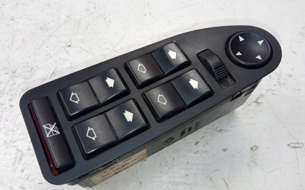 фото №1, Перемикач вікон 4x bmw 7 e38 6904306