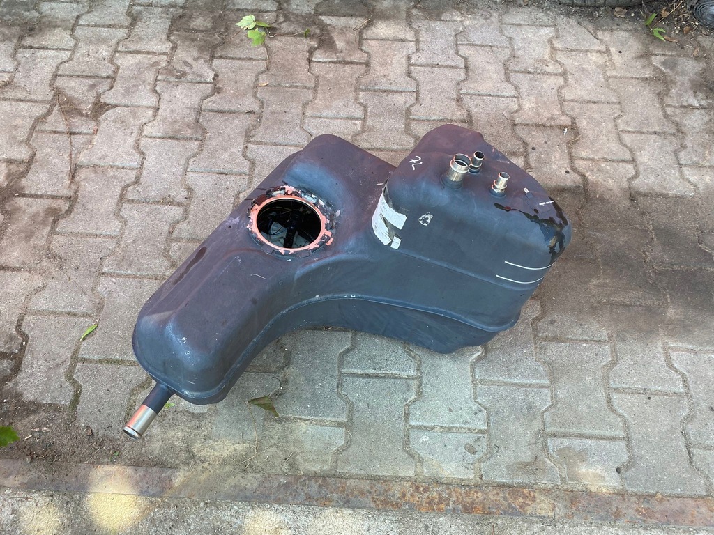 фото №1, Бак пального audi r8 4s8201022h