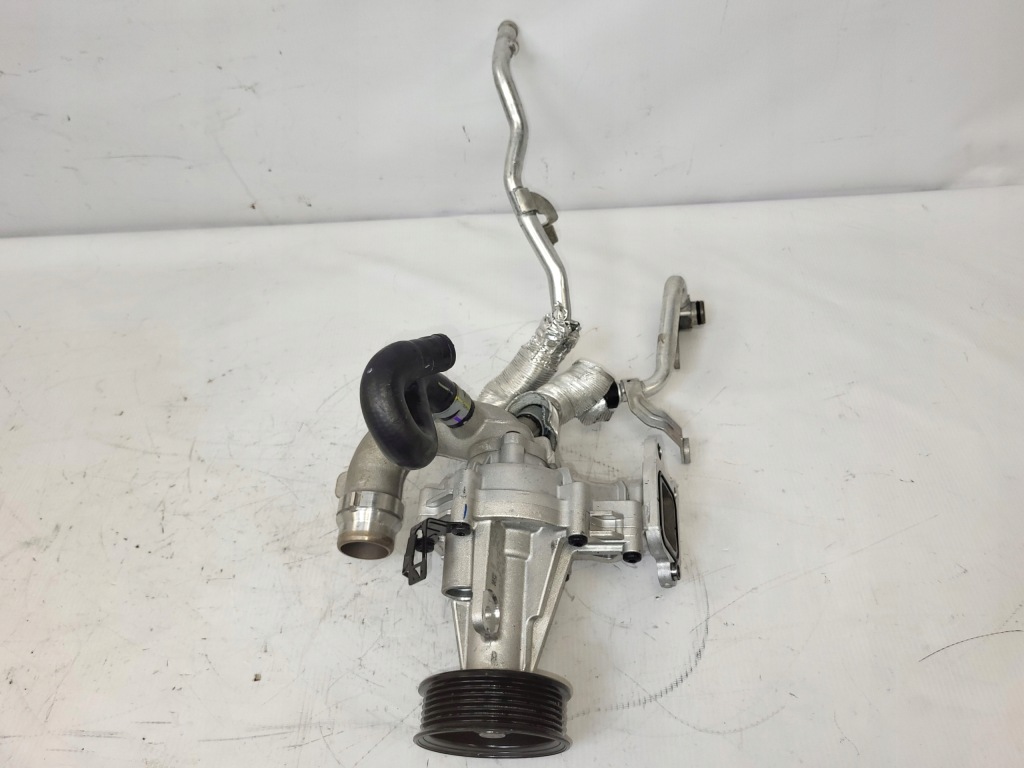 Насос воды maserati levante gt 2.0 22r Недорого