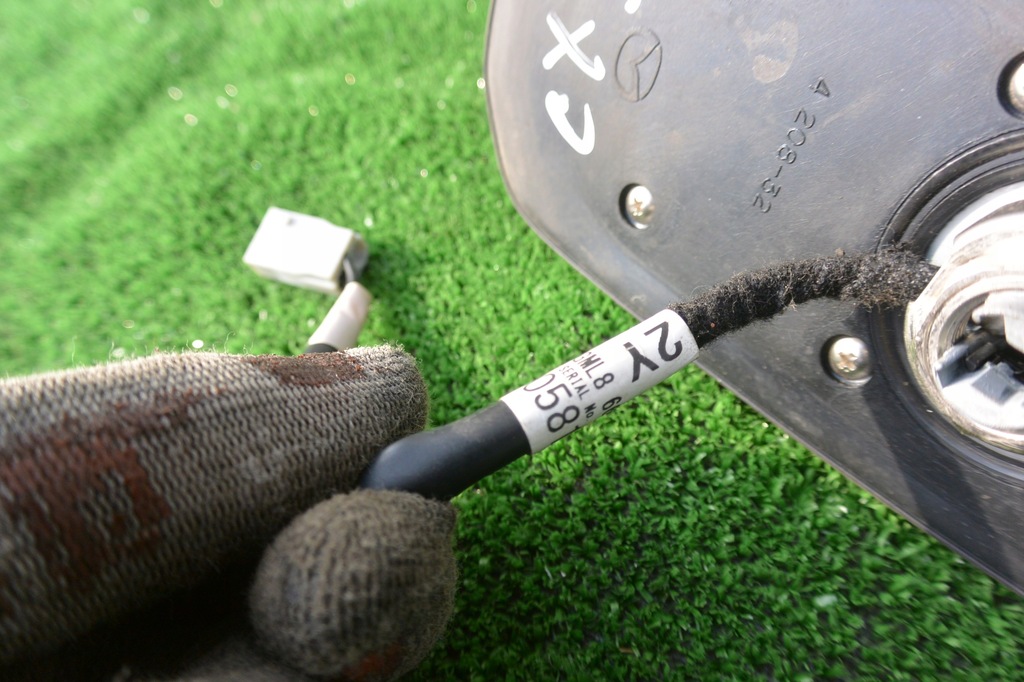 фото №8, Антена дахова rekin mazda cx9 ii