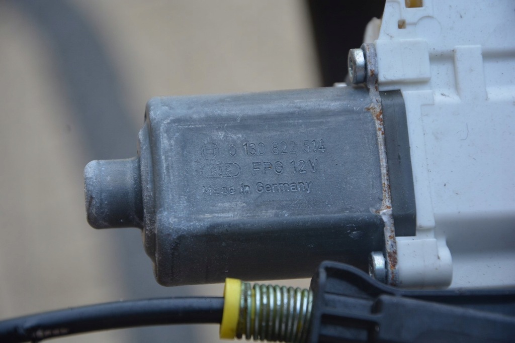 фото №11, Подъемник стекло моторчик левый задняя перед bmw 7 f01