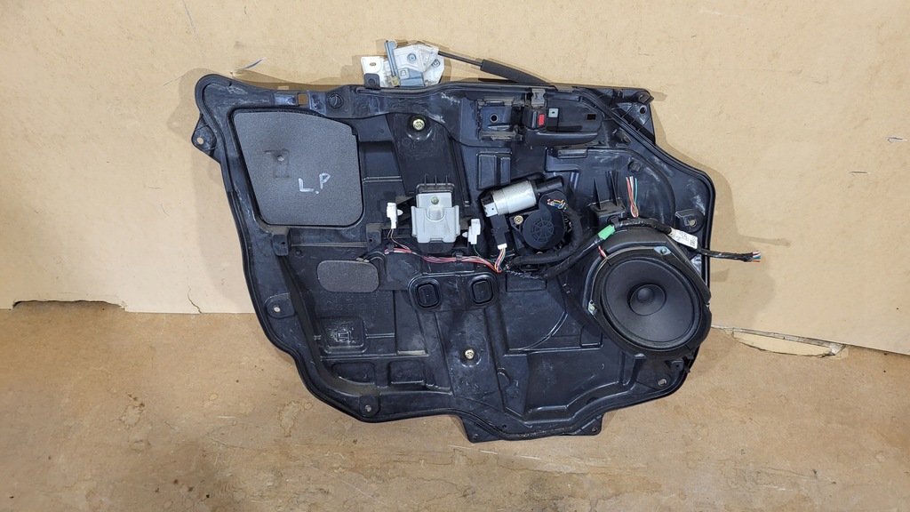 фото №1, Механизм подъемник стекло левый перед mazda 5 cr 05-