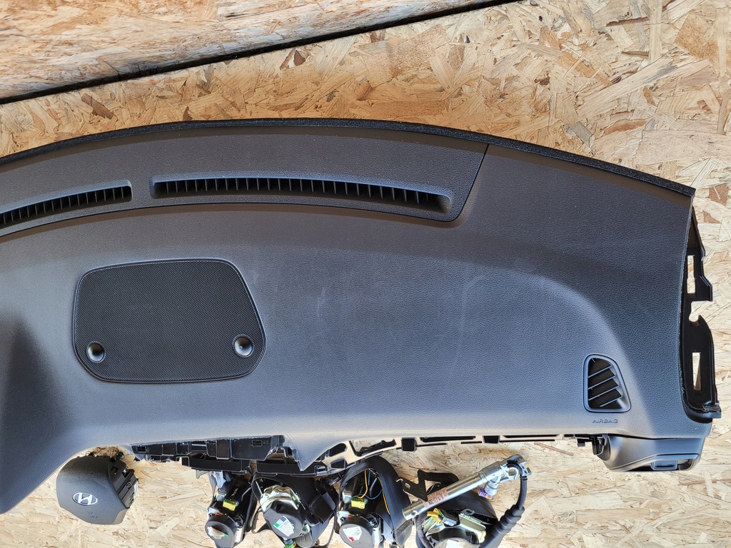 фото №9, Hyundai tucson iii lift панель приладів консоль подушка безпеки ремені