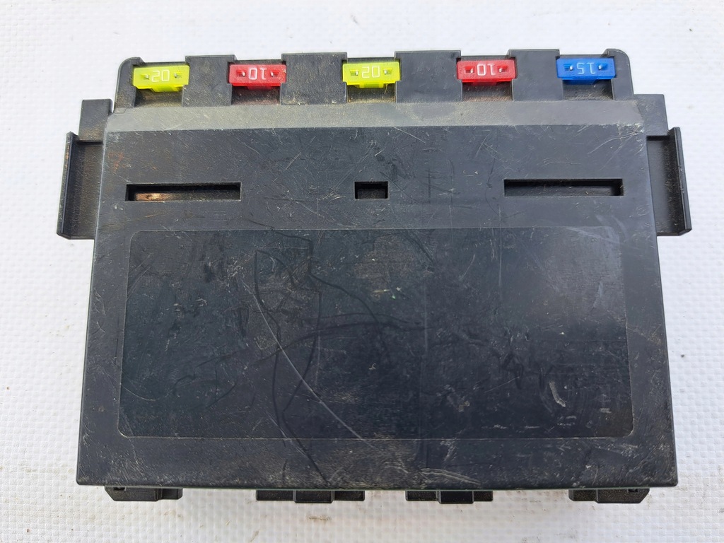 фото №1, Lexus is 220 89211-53020 модуль bsi