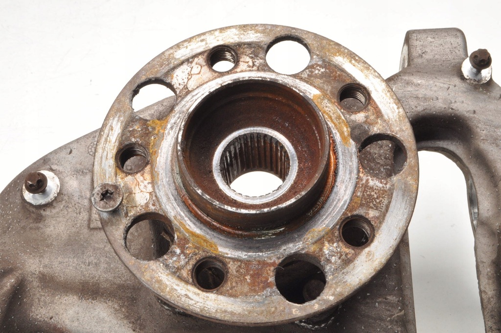 фото №8, Mercedes glc x253 4.0 amg поворотный кулак правая передняя a2533321600