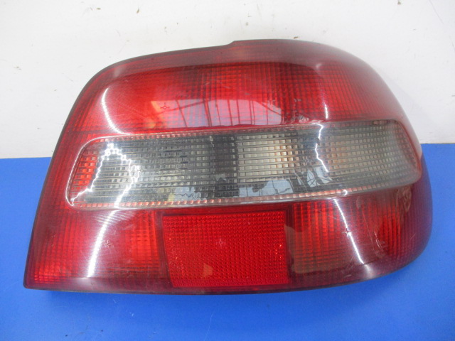 фото №1, Volvo s40 i лампа задня права оригінал